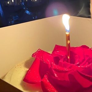 Meet your Posher, Everett